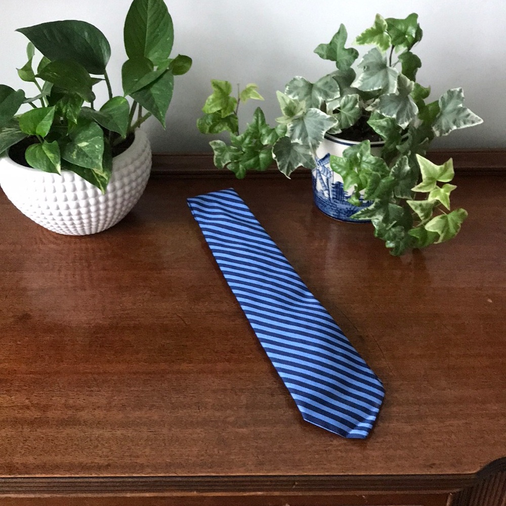 Brooks Brothers silk tie